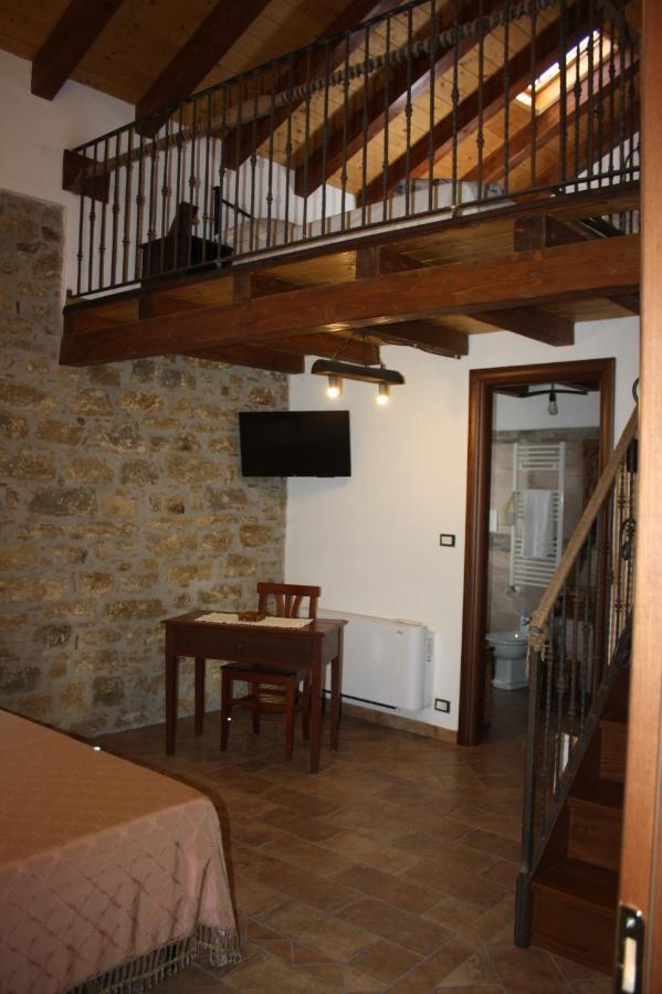 B&B Villa Argimusco Montalbano Elicona Εξωτερικό φωτογραφία